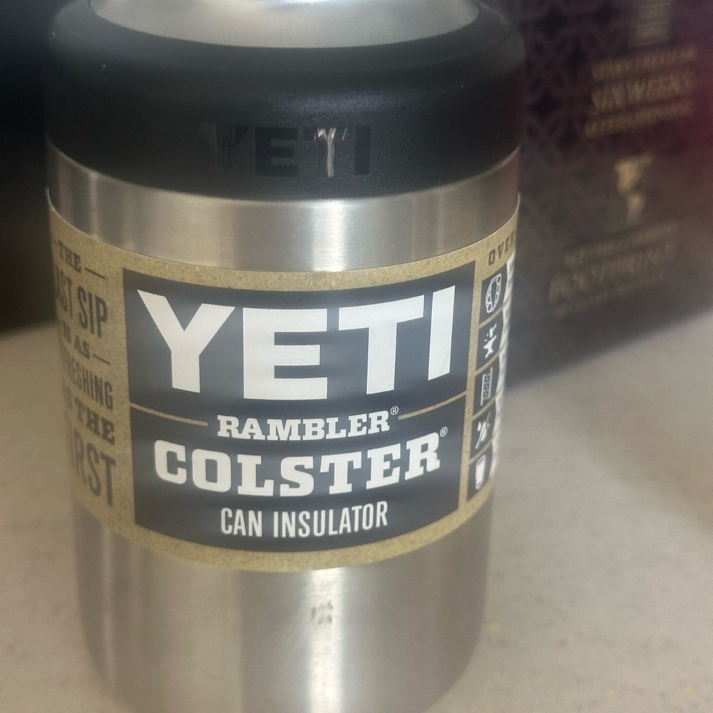 Yeti Rambler Colster in Silver and Black
